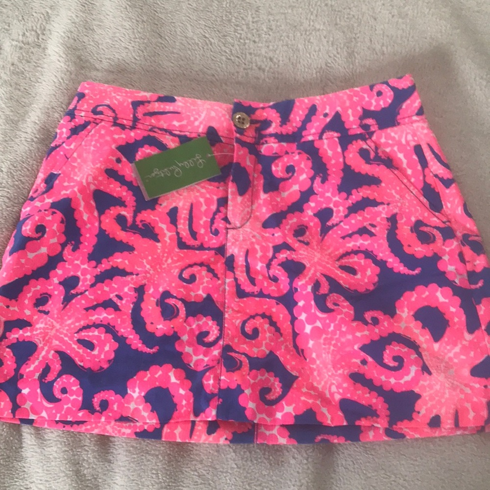 Lilly Pulitzer women’s skirt/scort.  Size 2 brand new